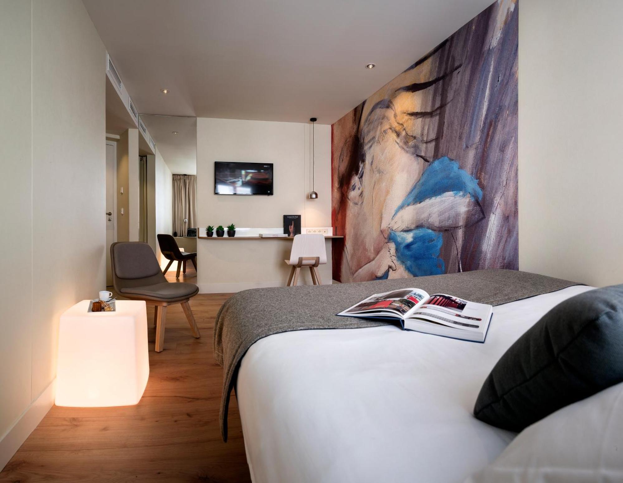 โฮเต็ล แมกซ์ Hotel ปารีส ภายนอก รูปภาพ
