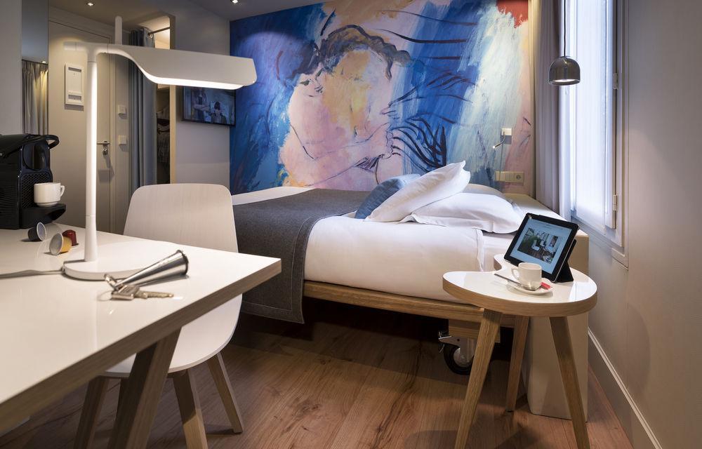 โฮเต็ล แมกซ์ Hotel ปารีส ภายนอก รูปภาพ